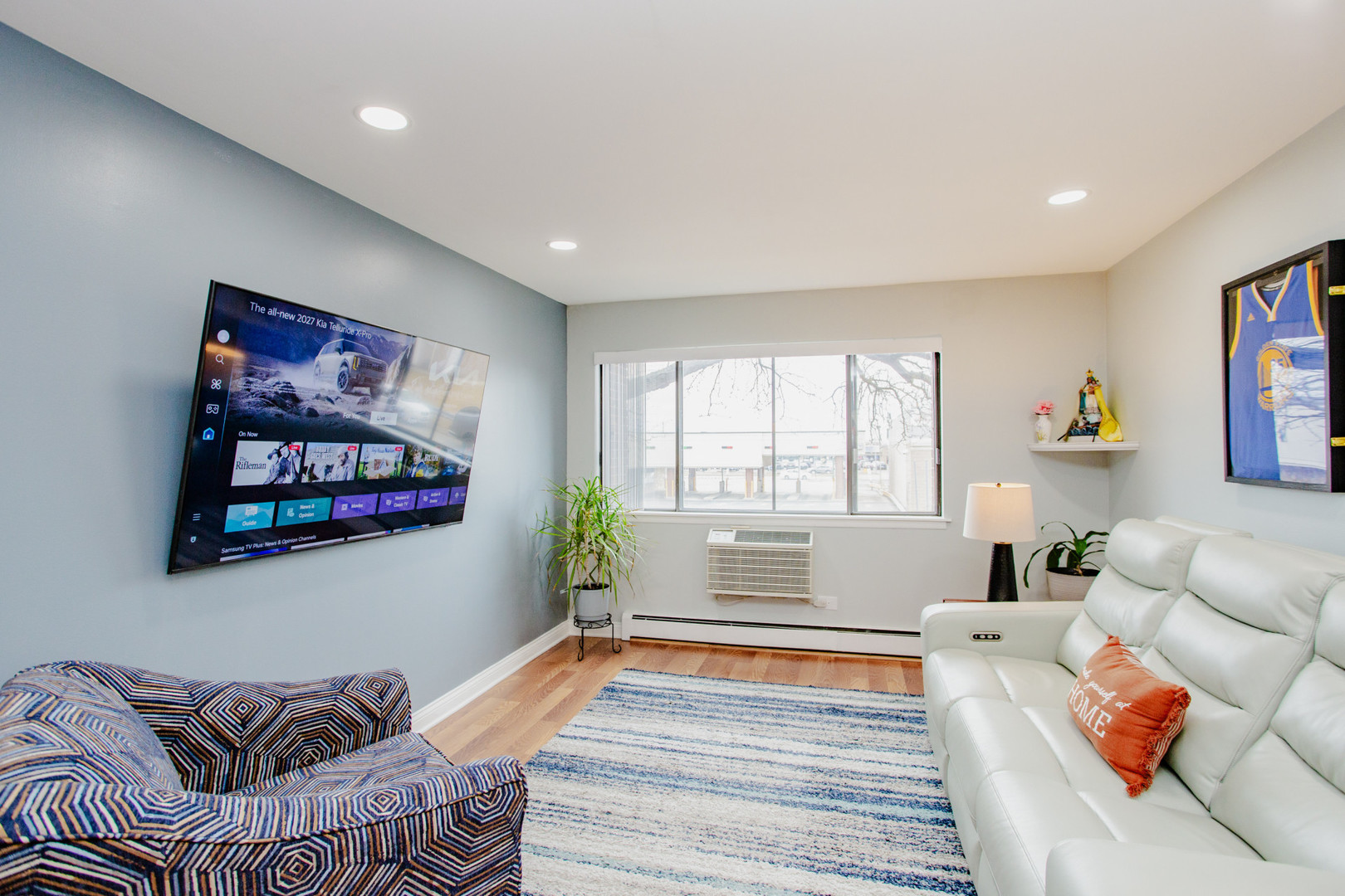 4624 N Commons Drive 104