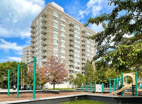 Tiny photo for Chicago, IL 60605 (MLS # 12589562)