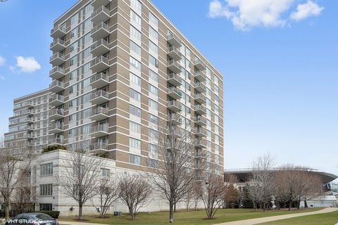 Tiny photo for Chicago, IL 60605 (MLS # 12589562)