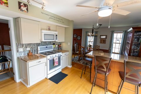 Tiny photo for 332 Byron Avenue, Bloomingdale, IL 60108 (MLS # 12607022)