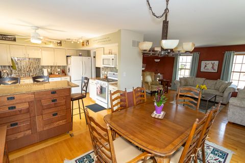 Tiny photo for 332 Byron Avenue, Bloomingdale, IL 60108 (MLS # 12607022)