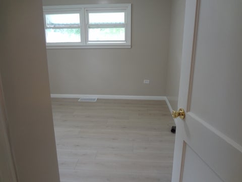 Tiny photo for 379 E Lincoln Street, Sycamore, IL 60178 (MLS # 12745886)