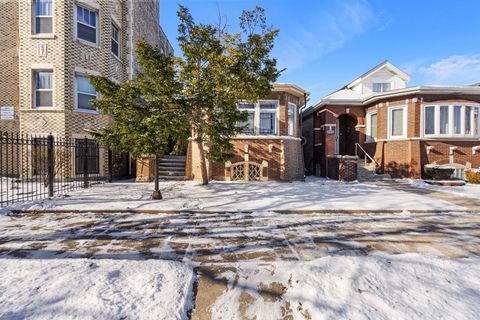 Tiny photo for 8152 S Wood Street, Chicago, IL 60620 (MLS # 12550610)