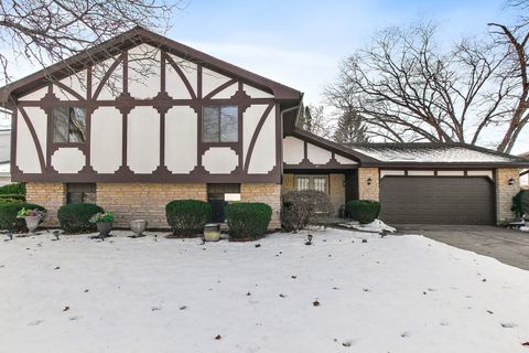 Photo of 183 Brookside Drive, Elgin, IL 60123 (MLS # 12539230)