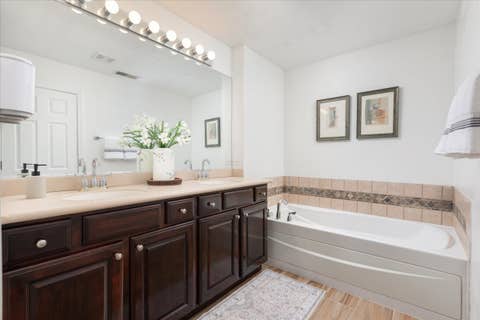 Tiny photo for 908 WINNERS CUP Court, Naperville, IL 60564 (MLS # 12665805)