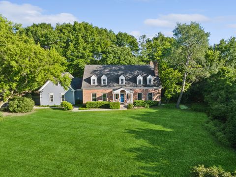 A home in Hawthorn Woods