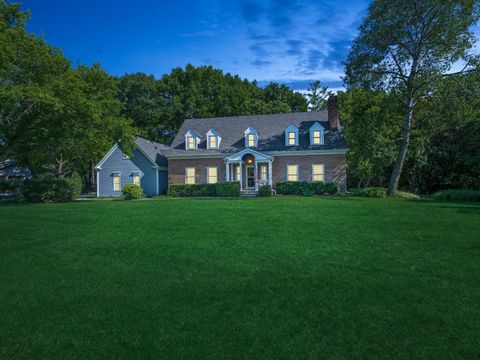 A home in Hawthorn Woods