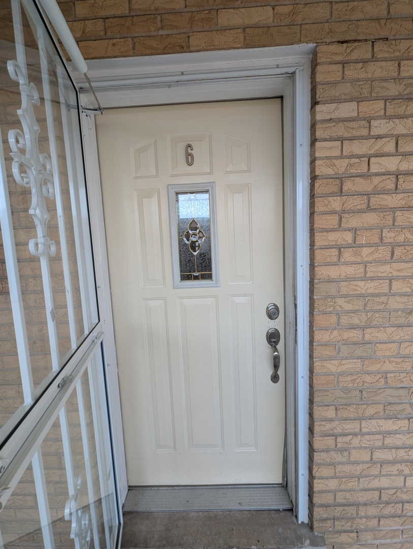 4303 S Harlem Avenue 6