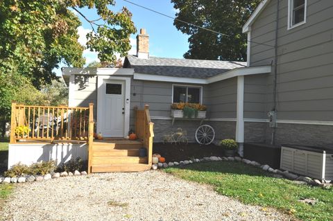 Tiny photo for 5724 Milwaukee Avenue, Richmond, IL 60071 (MLS # 12501834)