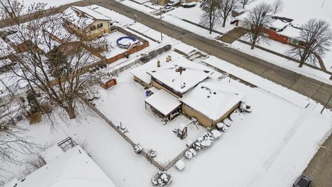 Tiny photo for 17702 Bernadine Street, Lansing, IL 60438 (MLS # 12530602)