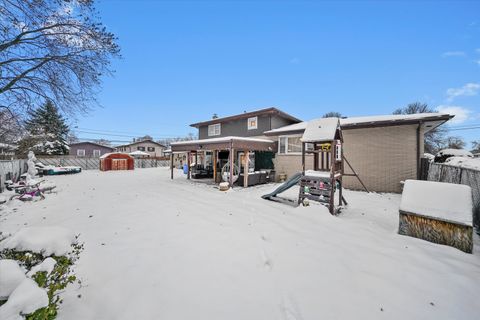 Tiny photo for 17702 Bernadine Street, Lansing, IL 60438 (MLS # 12530602)