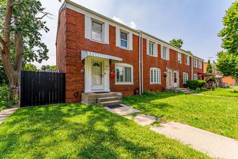 Photo of 5215 W 63rd Place, Chicago, IL 60638 (MLS # 12720648)