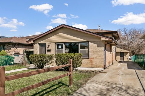 Photo of 14129 S Hoxie Avenue, Burnham, IL 60633 (MLS # 12604066)