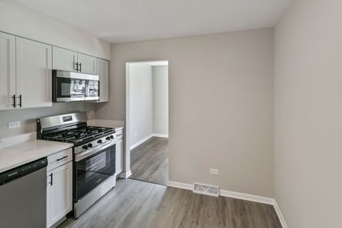 Tiny photo for 14129 S Hoxie Avenue, Burnham, IL 60633 (MLS # 12604066)