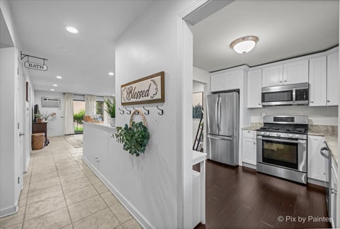 Tiny photo for 520 E Main Street #1C, Barrington, IL 60010 (MLS # 12791039)
