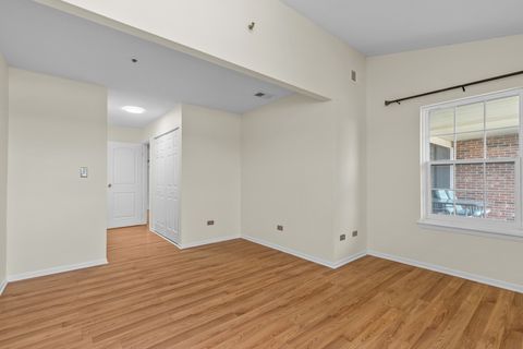 Tiny photo for 720 WEIDNER Road #302, Buffalo Grove, IL 60089 (MLS # 12503866)