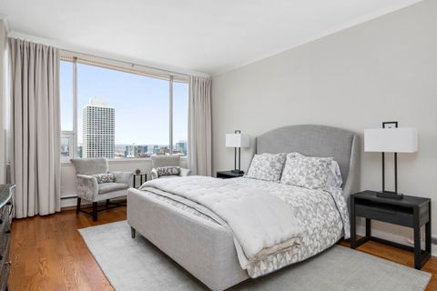 Tiny photo for 1000 N LAKE SHORE Plaza #39C, Chicago, IL 60611 (MLS # 12583740)