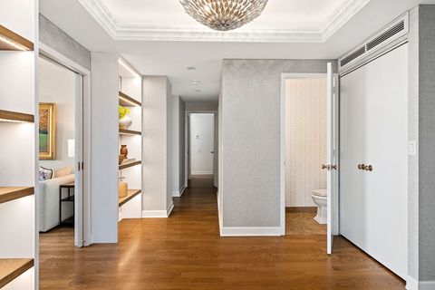 Tiny photo for 1000 N LAKE SHORE Plaza #39C, Chicago, IL 60611 (MLS # 12583740)