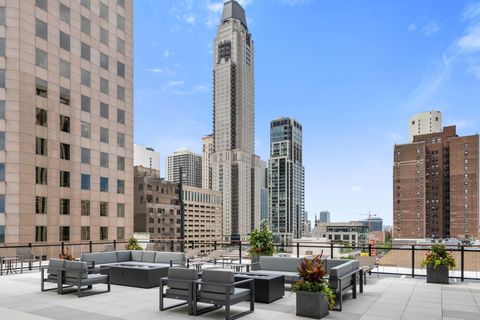 Tiny photo for 1000 N LAKE SHORE Plaza #39C, Chicago, IL 60611 (MLS # 12583740)