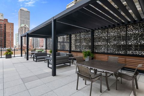 Tiny photo for 1000 N LAKE SHORE Plaza #39C, Chicago, IL 60611 (MLS # 12583740)
