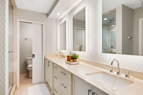 Tiny photo for 1000 N LAKE SHORE Plaza #39C, Chicago, IL 60611 (MLS # 12583740)