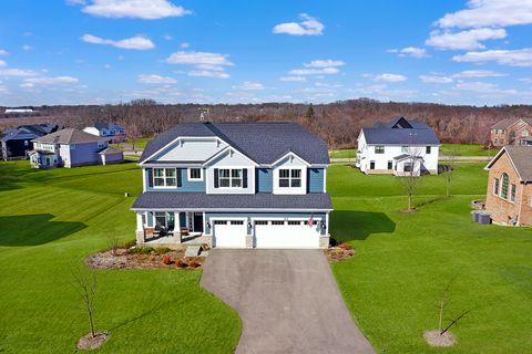 Tiny photo for 42 Open Parkway N, Hawthorn Woods, IL 60047 (MLS # 12593390)