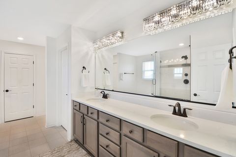 Tiny photo for 42 Open Parkway N, Hawthorn Woods, IL 60047 (MLS # 12593390)