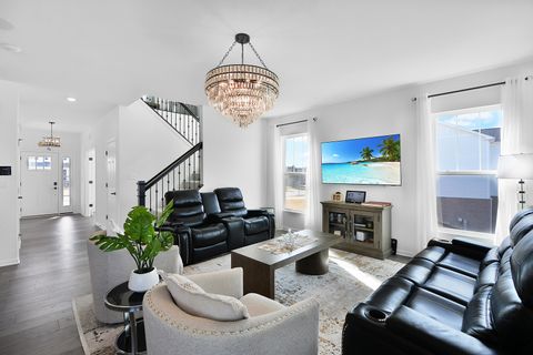 Tiny photo for 42 Open Parkway N, Hawthorn Woods, IL 60047 (MLS # 12593390)