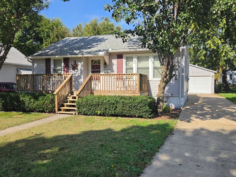 Photo of 1410 E 14th Street, Sterling, IL 61081 (MLS # 12784065)