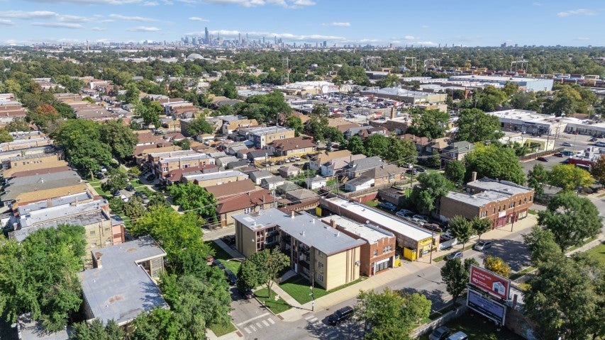 2452 W 59th Street