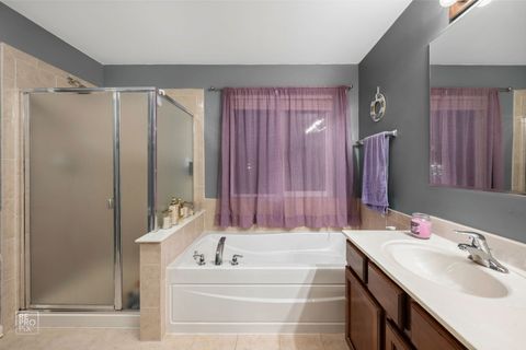 Tiny photo for 598 Wexford Drive, Elgin, IL 60124 (MLS # 12567093)