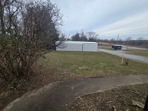 Tiny photo for 8650 Old Highway 13, Murphysboro, IL 62966 (MLS # 12576452)