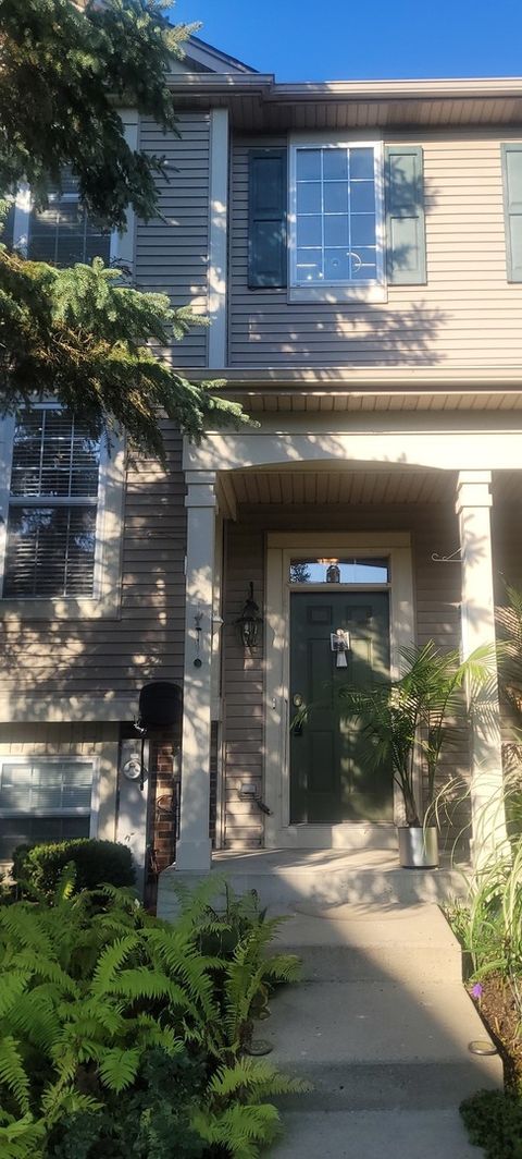 Photo of 28794 W Pondview Drive, Lakemoor, IL 60051 (MLS # 12488250)