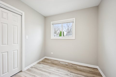 Tiny photo for 65 Della Street, Crystal Lake, IL 60014 (MLS # 12767988)