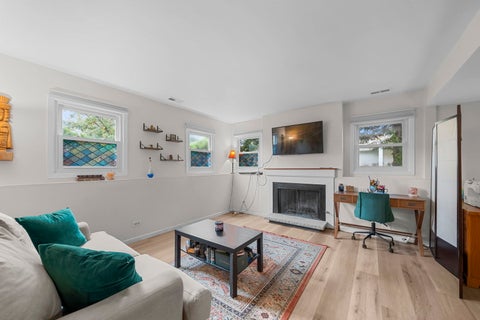Tiny photo for 4175 Crimson Drive, Hoffman Estates, IL 60192 (MLS # 12782577)