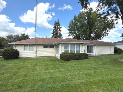 Tiny photo for 634 Barrington Avenue, East Dundee, IL 60118 (MLS # 12745015)
