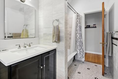 Tiny photo for 6600 N LEHIGH Avenue, Chicago, IL 60646 (MLS # 12595302)