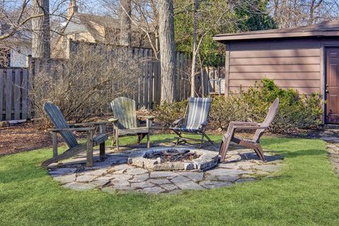 Tiny photo for 6600 N LEHIGH Avenue, Chicago, IL 60646 (MLS # 12595302)