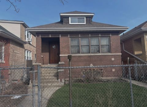 2727 N Mont Clare Avenue Chicago IL 60707