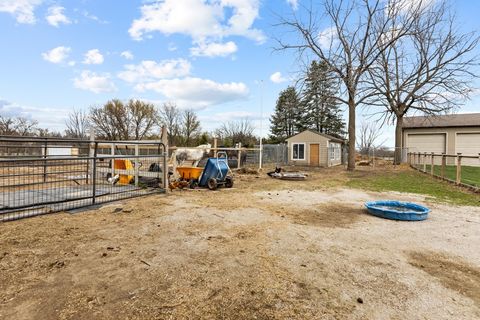 Tiny photo for 41W072 Bowes Road, Elgin, IL 60124 (MLS # 12439936)