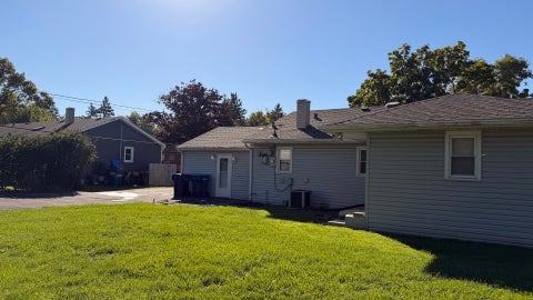 Tiny photo for 7432 W 109 Street, Worth, IL 60482 (MLS # 12777225)