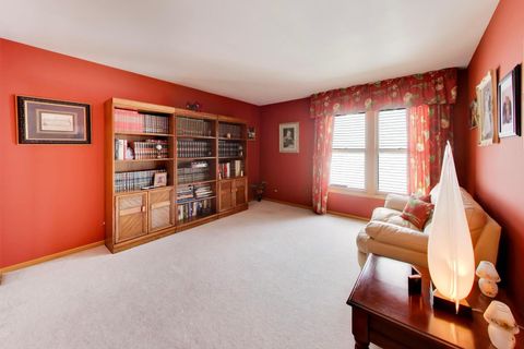 Tiny photo for 245 Southfield Drive, Vernon Hills, IL 60061 (MLS # 12662016)