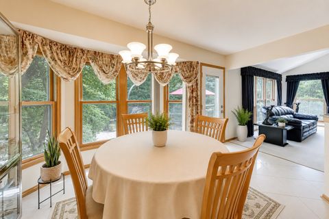 Tiny photo for 245 Southfield Drive, Vernon Hills, IL 60061 (MLS # 12662016)