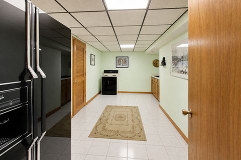 Tiny photo for 245 Southfield Drive, Vernon Hills, IL 60061 (MLS # 12662016)