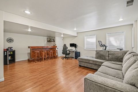 Tiny photo for 2618 Foxwood Drive, New Lenox, IL 60451 (MLS # 12703592)