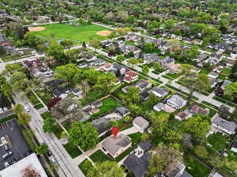 Tiny photo for 218 N Louis Street, Mount Prospect, IL 60056 (MLS # 12631971)