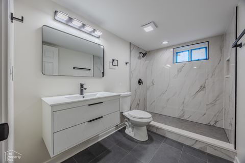 Tiny photo for Evanston, IL 60202 (MLS # 12585336)