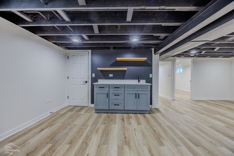 Tiny photo for Evanston, IL 60202 (MLS # 12585336)