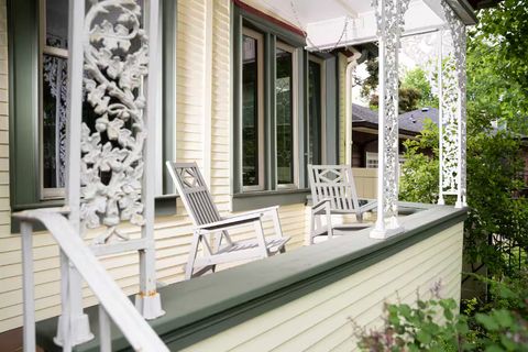 Tiny photo for 812 Augusta Street, Oak Park, IL 60302 (MLS # 12595791)