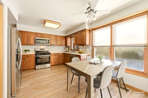 Tiny photo for 1107 S Wells Street, Sandwich, IL 60548 (MLS # 12556827)